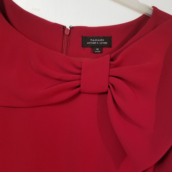 Tahari Dresses & Skirts - RED DRESS